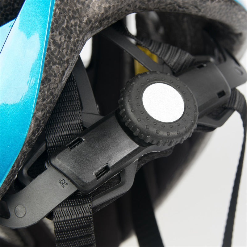 Large-Size Integrated Bike Helmet